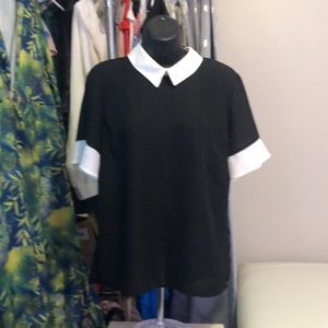 New York and Company, black and white top NWT